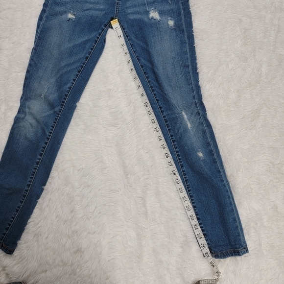 𝅺BLANKNYC Skinny Jeans - Picture 4 of 8